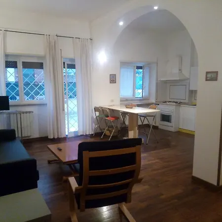 La Casa Di Nonna Betta Apartment Rome